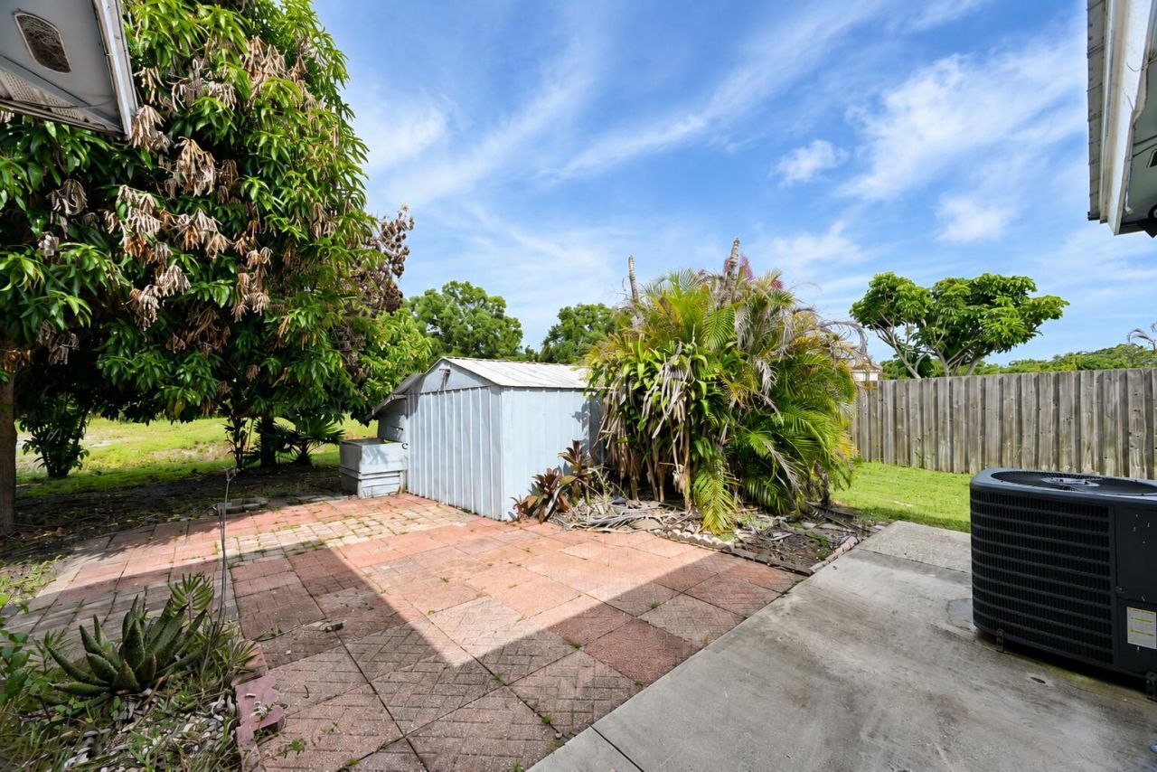 2485 SE Sidonia Street, Port Saint Lucie, FL 34952 Photo