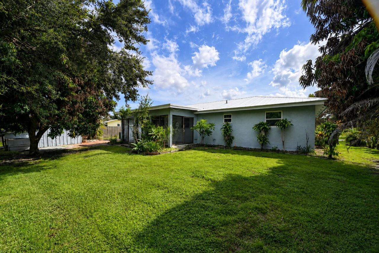 2485 SE Sidonia Street, Port Saint Lucie, FL 34952 Photo
