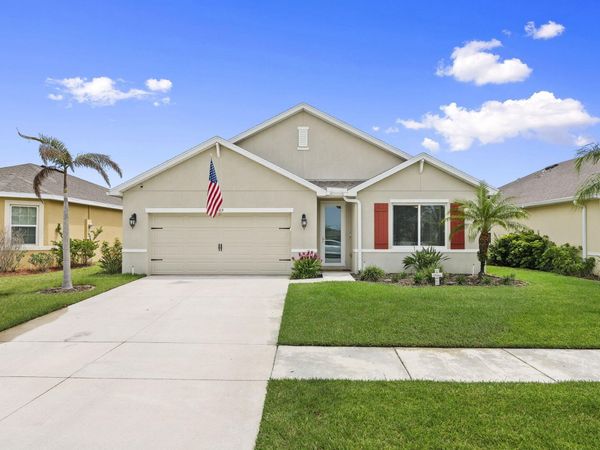 10765 SW Cremona Way, Port St. Lucie, FL 34987