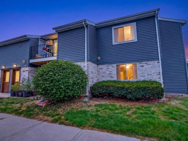 1403 Whispering Pines Way, Fitchburg, WI 53713