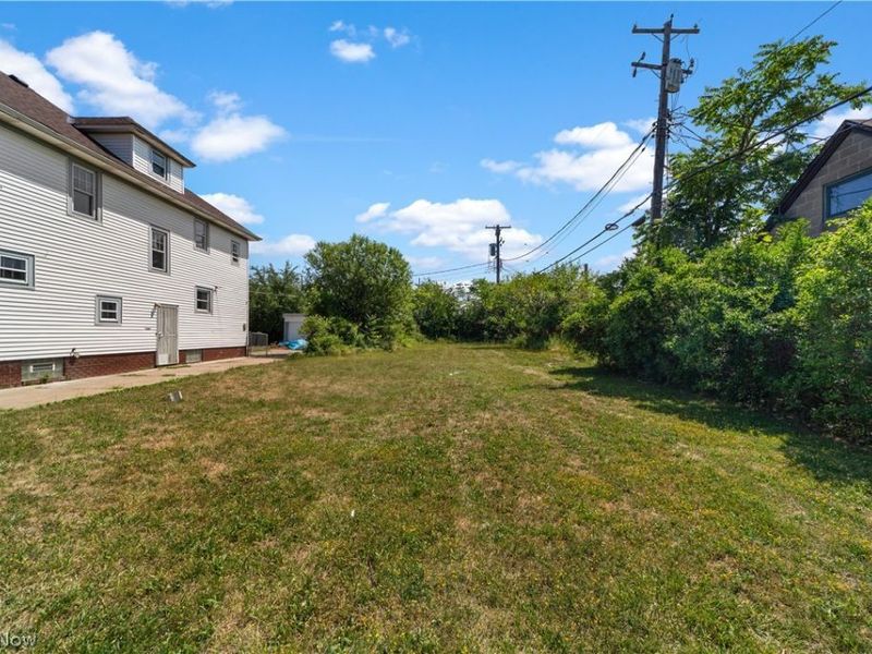 2127 Hampstead Road , Cleveland Heights, OH 44118 Photo 5
