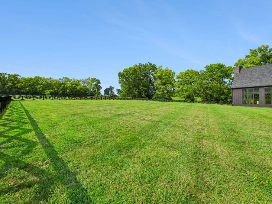Property Image 82