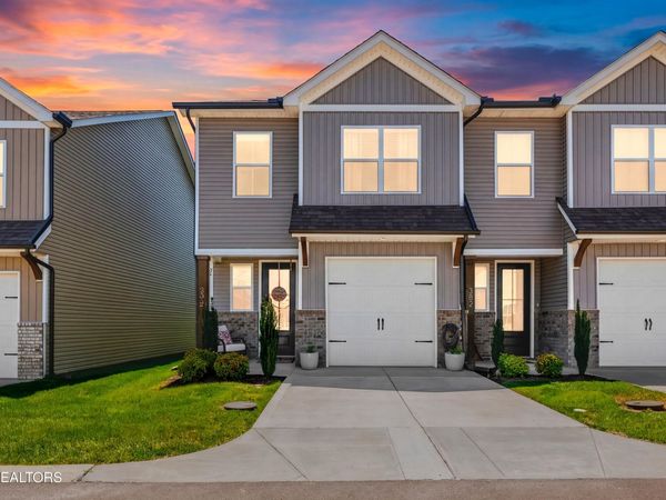 392 Judson Way , Lenoir City, TN 37771