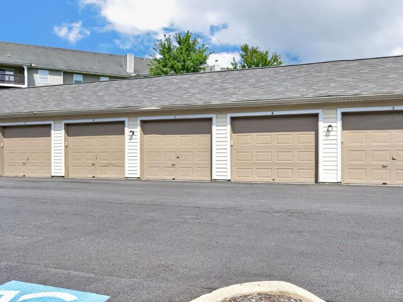 4350 Regency Ridge Court, Unit 304, Green Township, OH 45248 Photo 39