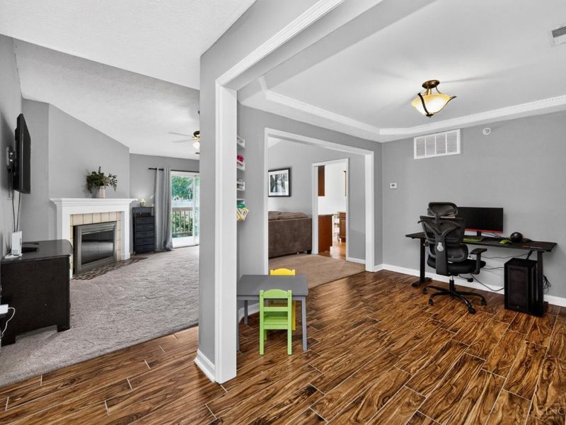 4350 Regency Ridge Court, Unit 304, Green Township, OH 45248 Photo 8