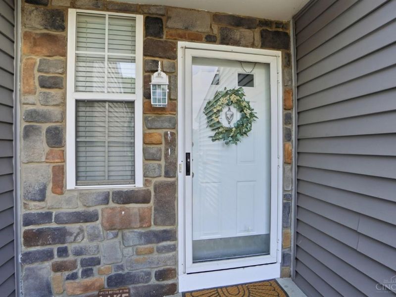 6872 Sandharbor Court, Hamilton Township, OH 45039 Photo 6