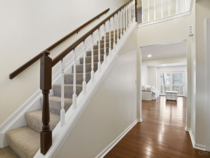 6872 Sandharbor Court, Hamilton Township, OH 45039 Photo 8