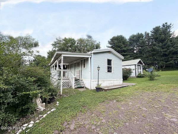 15 Duran Road , Equinunk, PA 18417