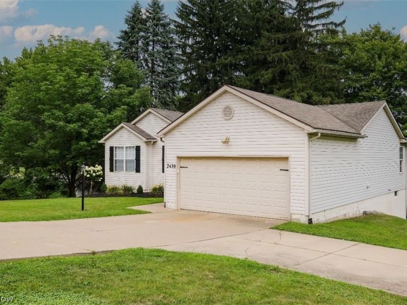 2430 Bordner Avenue SW, Canton, OH 44706 Photo 5