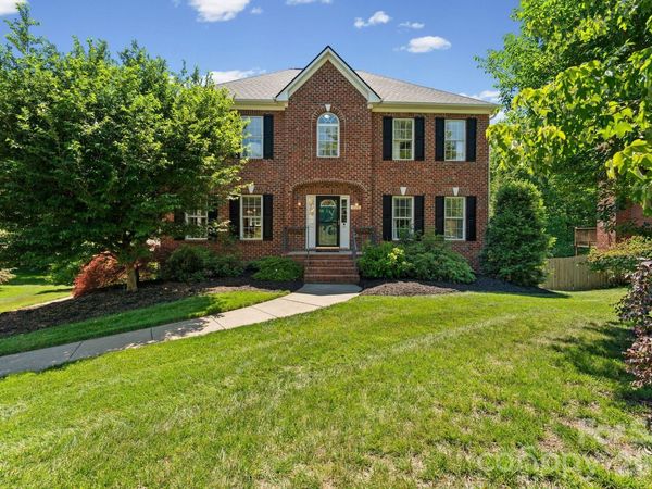 220 Lake Dale Court, Clemmons, NC 27012