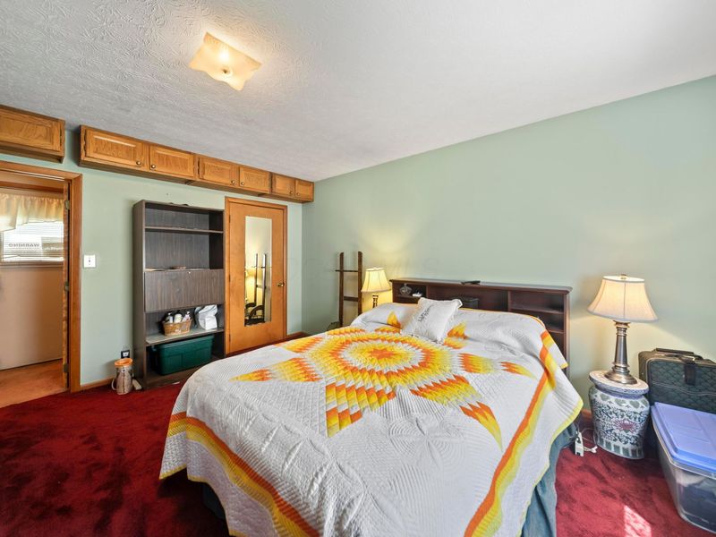 1879 Dunbar Drive, Columbus, OH 43224 Photo 10