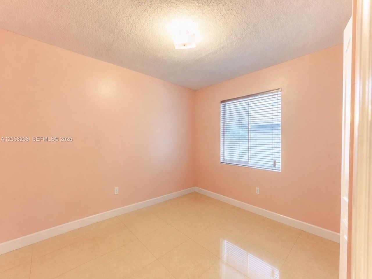 15233 SW 141st St, Miami, FL 33196 Photo