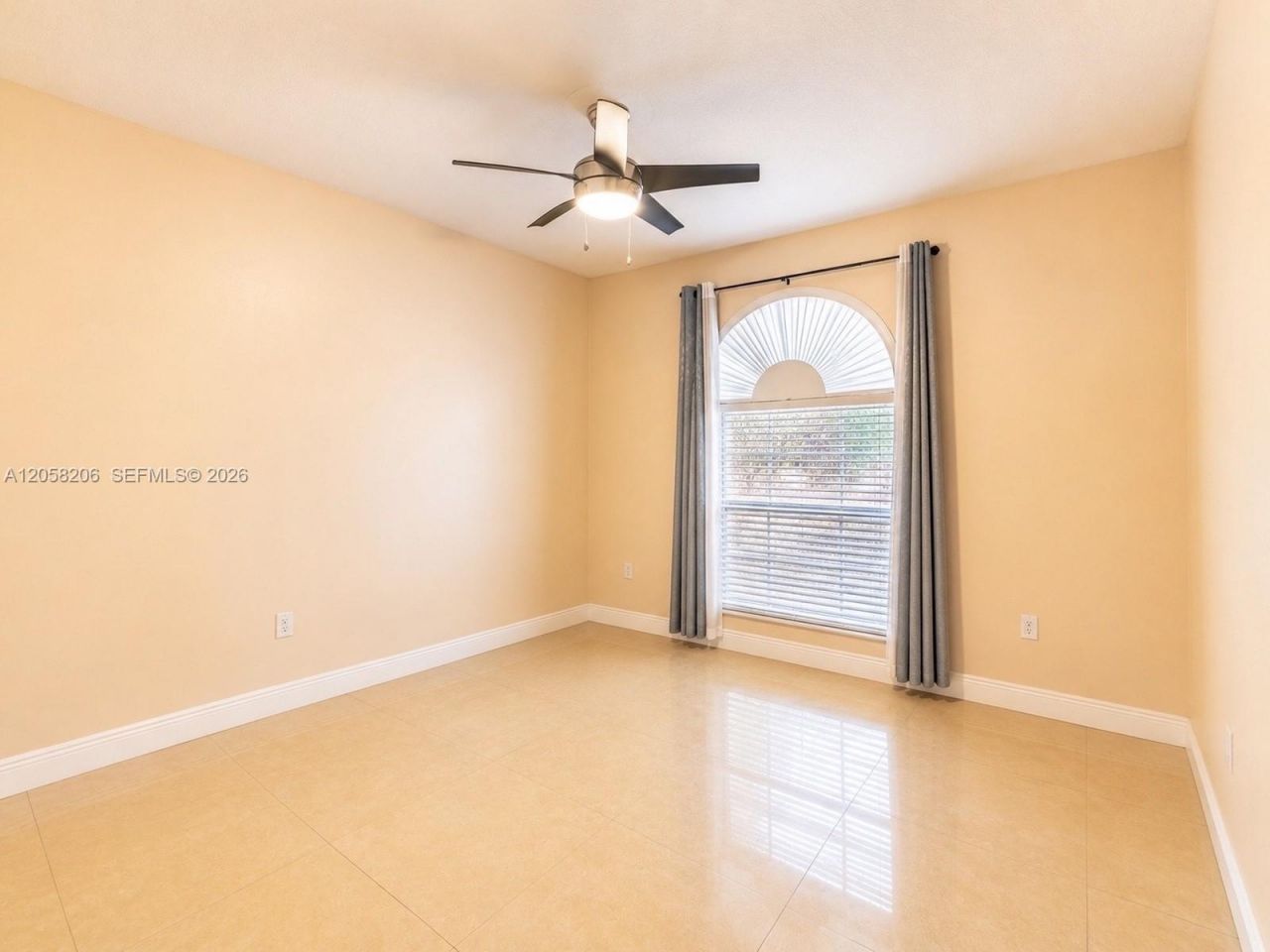 15233 SW 141st St, Miami, FL 33196 Photo