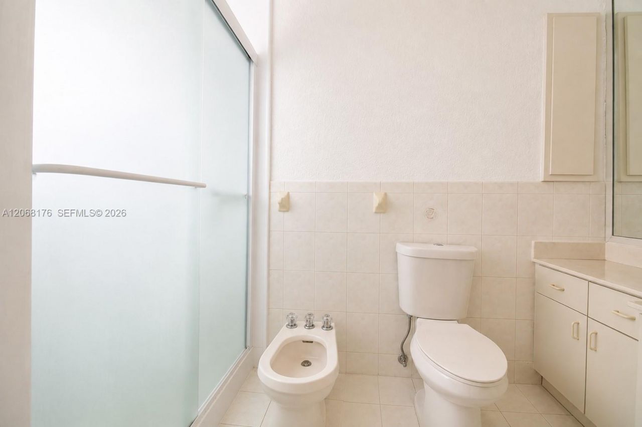 9733 NW 126th Ter, Hialeah Gardens, FL 33018 Photo