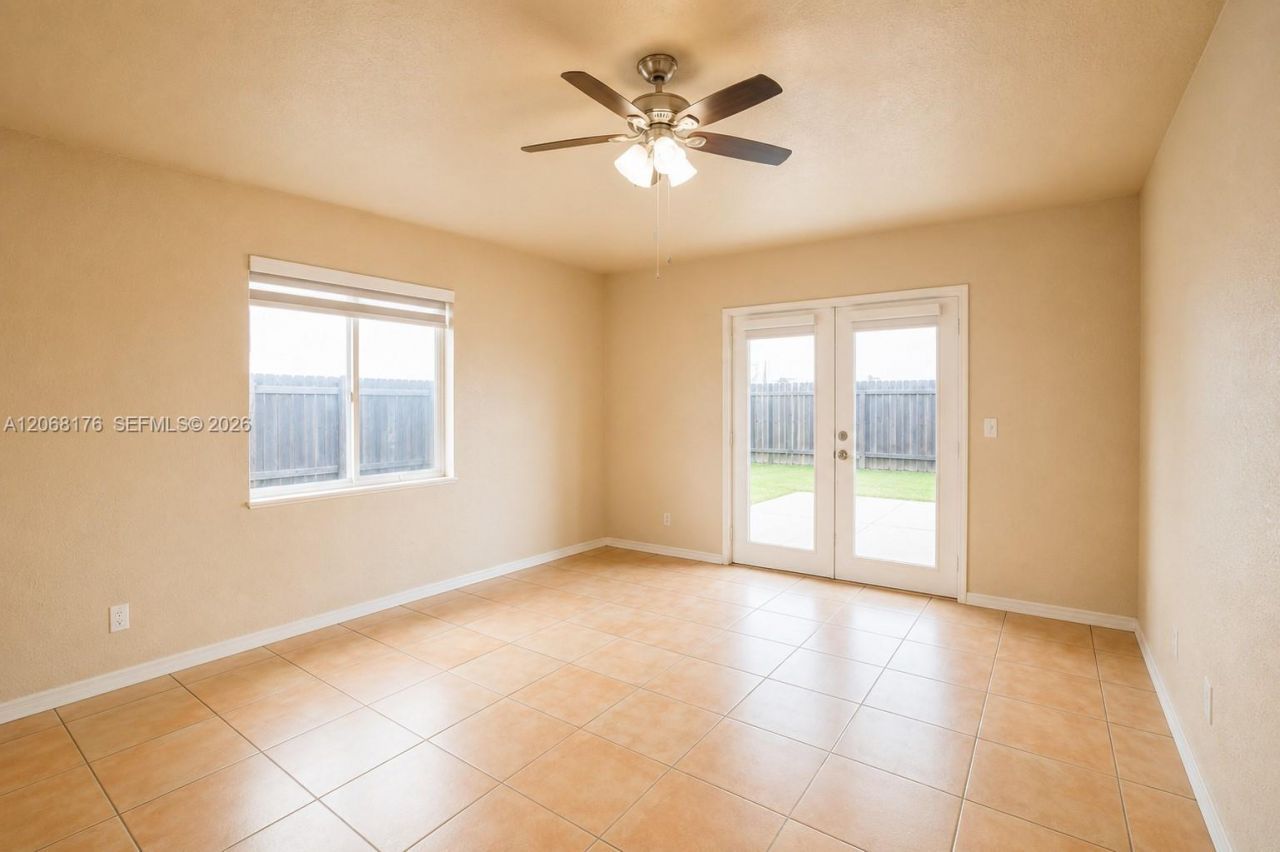 9733 NW 126th Ter, Hialeah Gardens, FL 33018 Photo