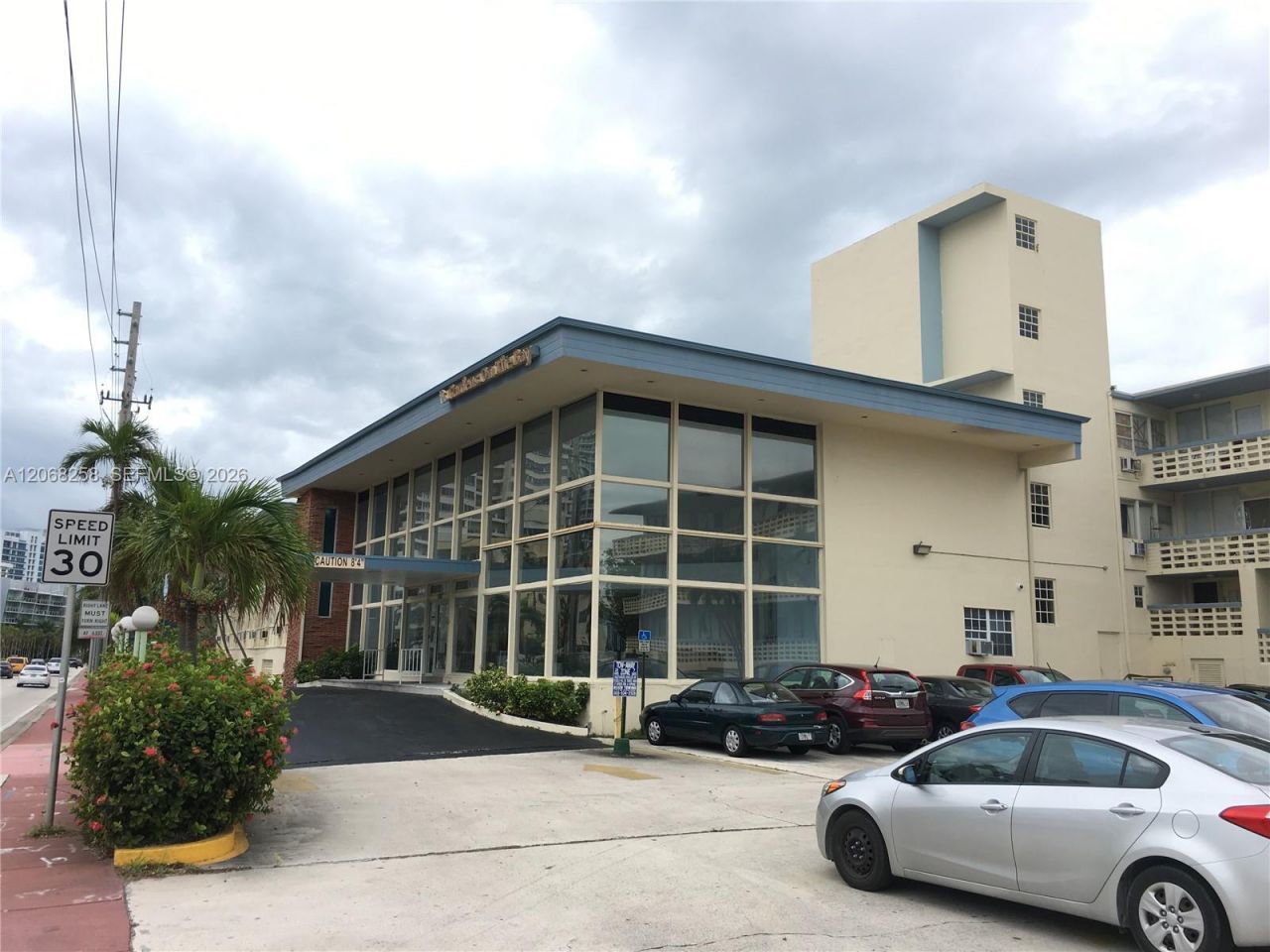 6484 Indian Creek Dr , Unit 205, Miami Beach, FL 33141 Photo