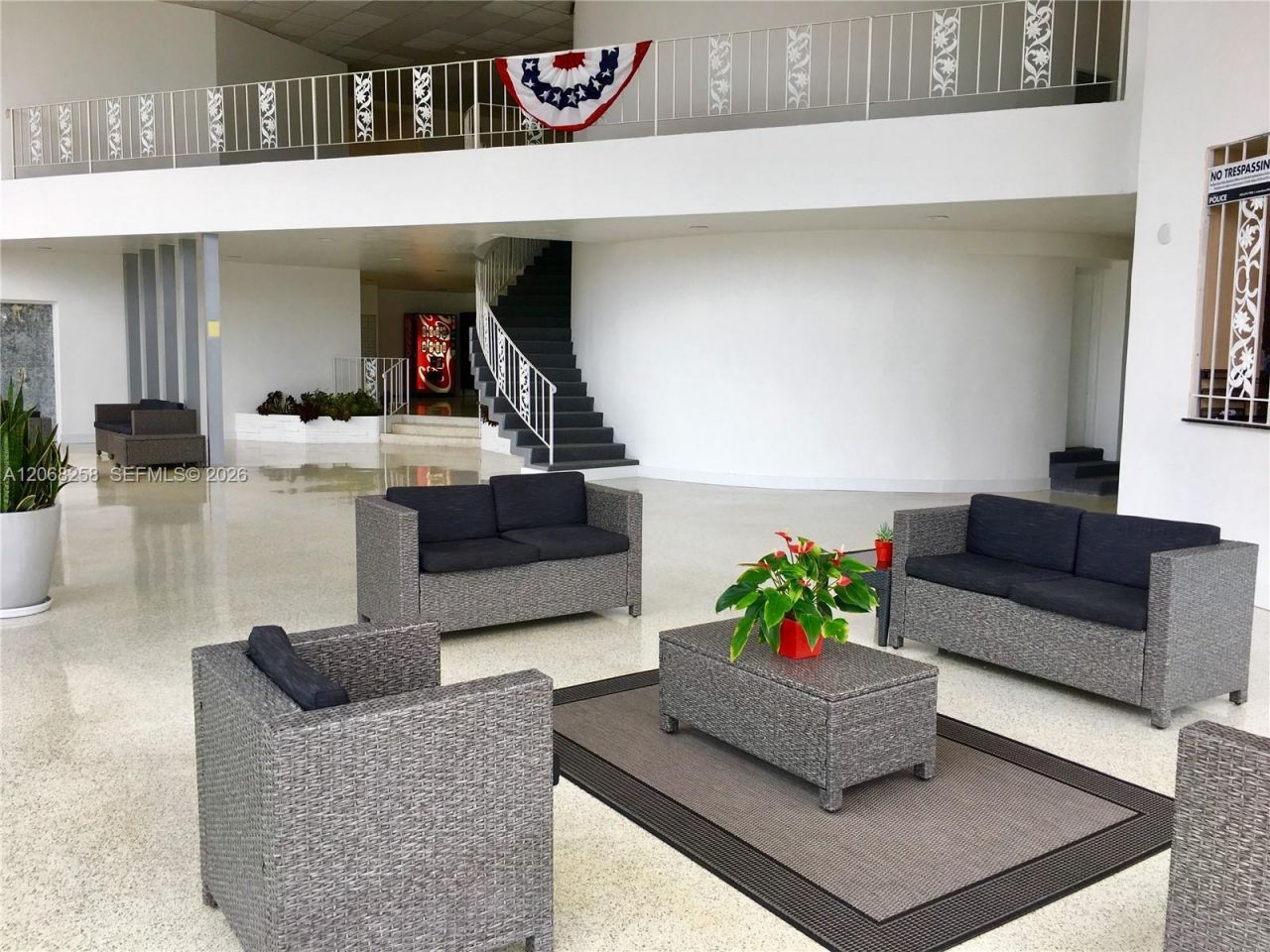 6484 Indian Creek Dr , Unit 205, Miami Beach, FL 33141 Photo