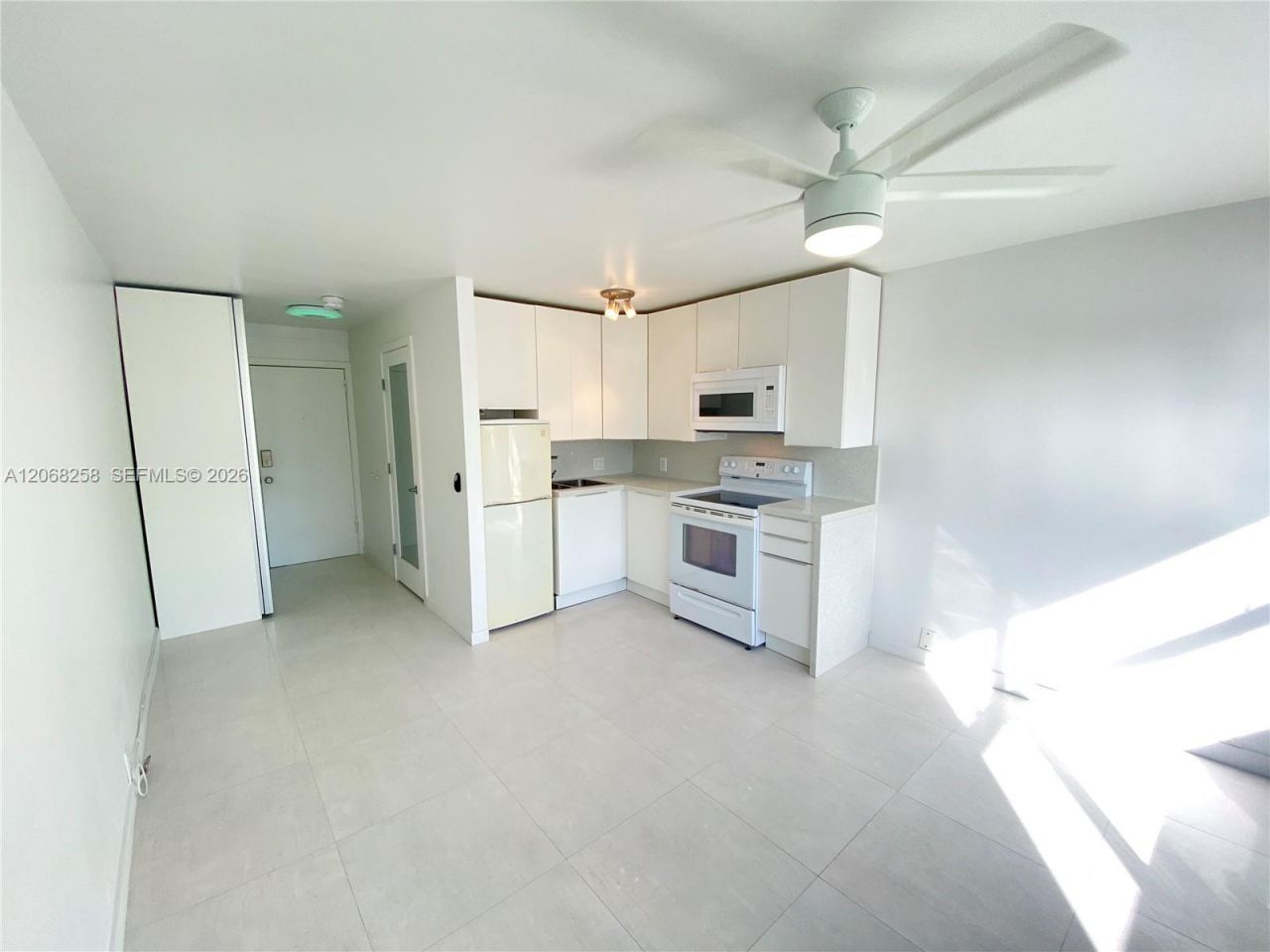 6484 Indian Creek Dr , Unit 205, Miami Beach, FL 33141 Photo
