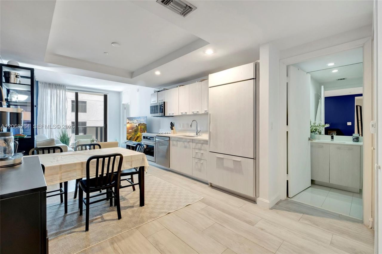 55 SW 9th St , Unit 3509, Miami, FL 33130 Photo