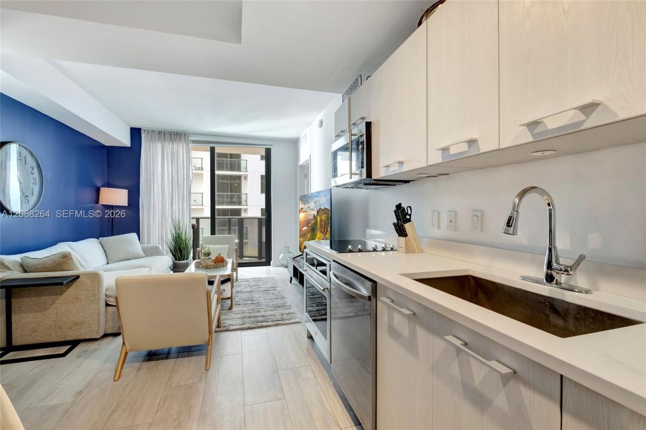 55 SW 9th St , Unit 3509, Miami, FL 33130 Photo