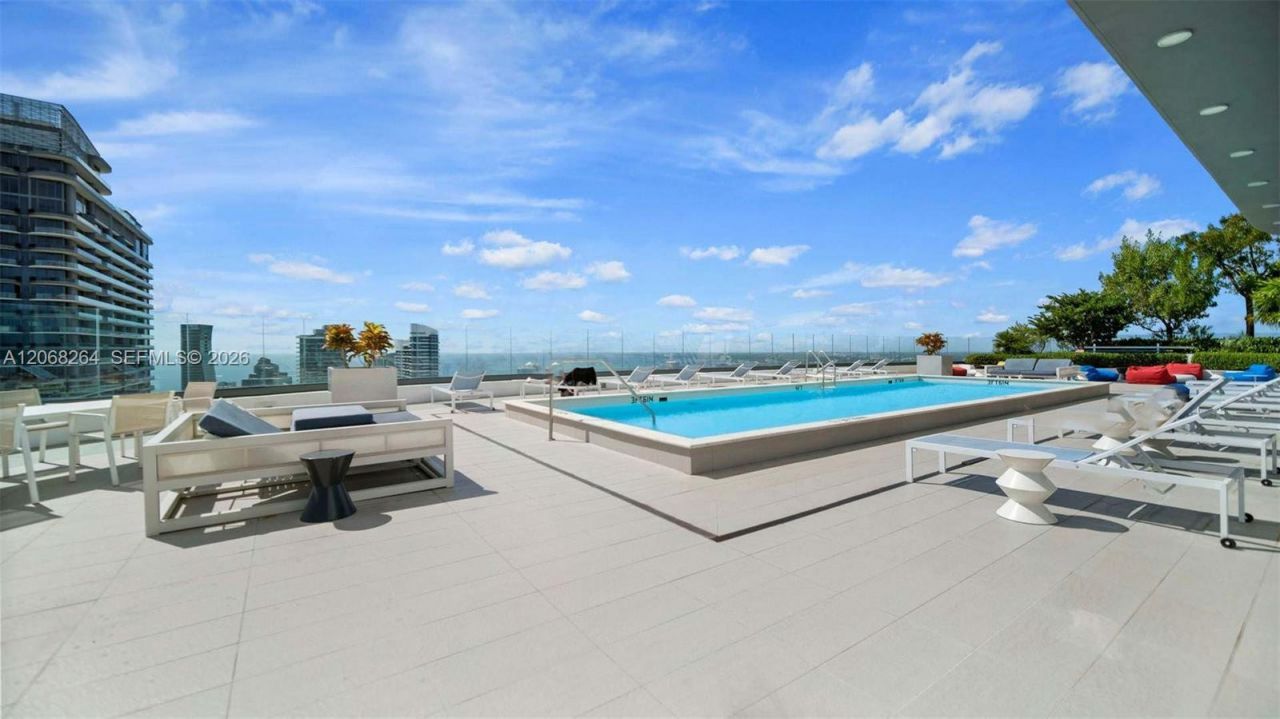 55 SW 9th St , Unit 3509, Miami, FL 33130 Photo