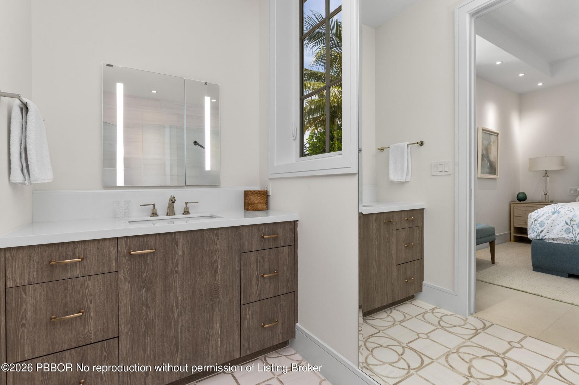 217 Sandpiper Drive, Palm Beach, FL 33480 Photo