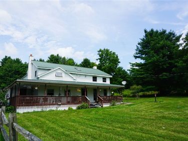 154 Cooper Hill Road, Lockwood, NY 14859