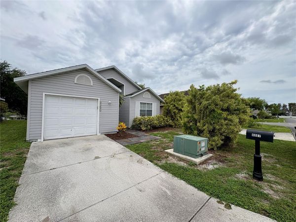 4007 39TH STREET W, BRADENTON, FL 34205
