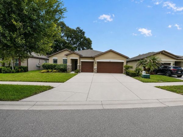 2130 LANDSIDE DRIVE, VALRICO, FL 33594