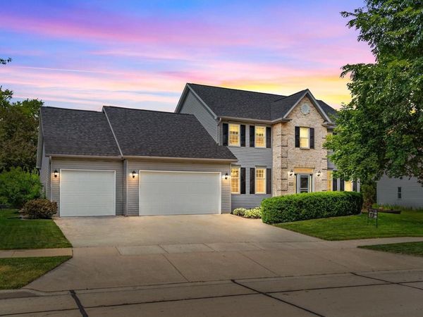 224 E CARRINGTON LANE, Appleton, WI 54913