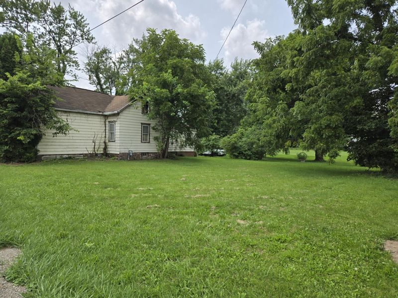 2865 Mechanicsburg Road, Springfield, OH 45503 Photo 3