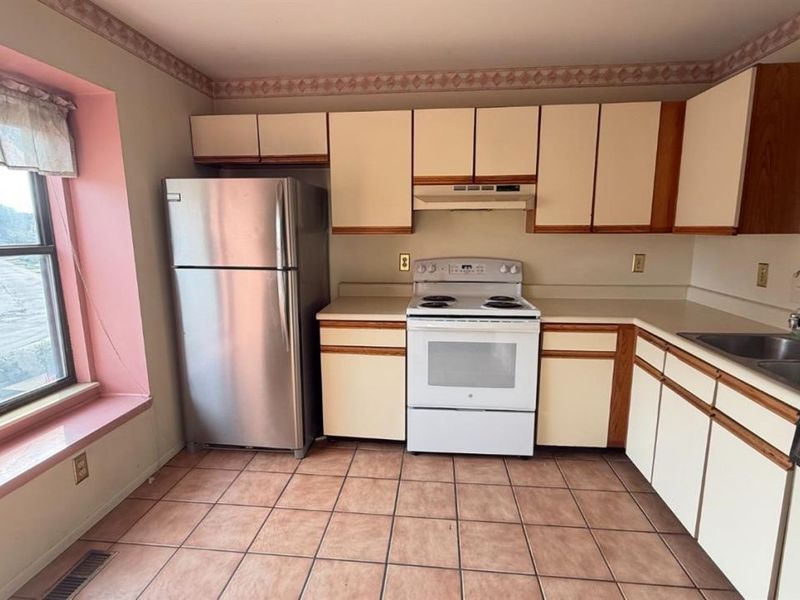 9560 Colegate, Unit 40-19, West Chester, OH 45011 Photo 3