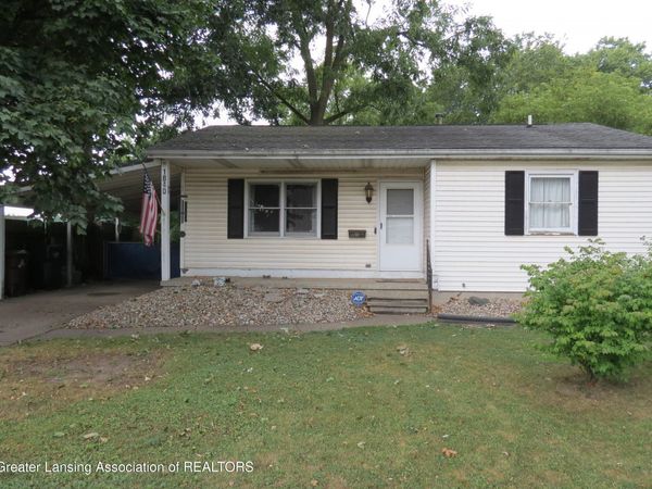 110 E Clinton Street, Ovid, MI 48866