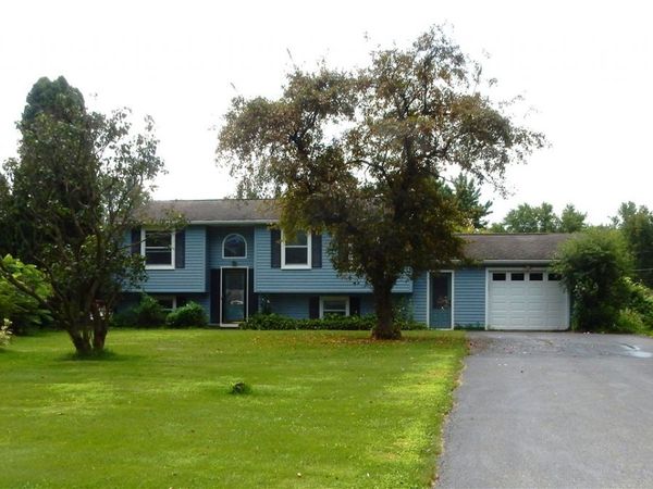 34 Spicewood Lane, Rochester, NY 14624