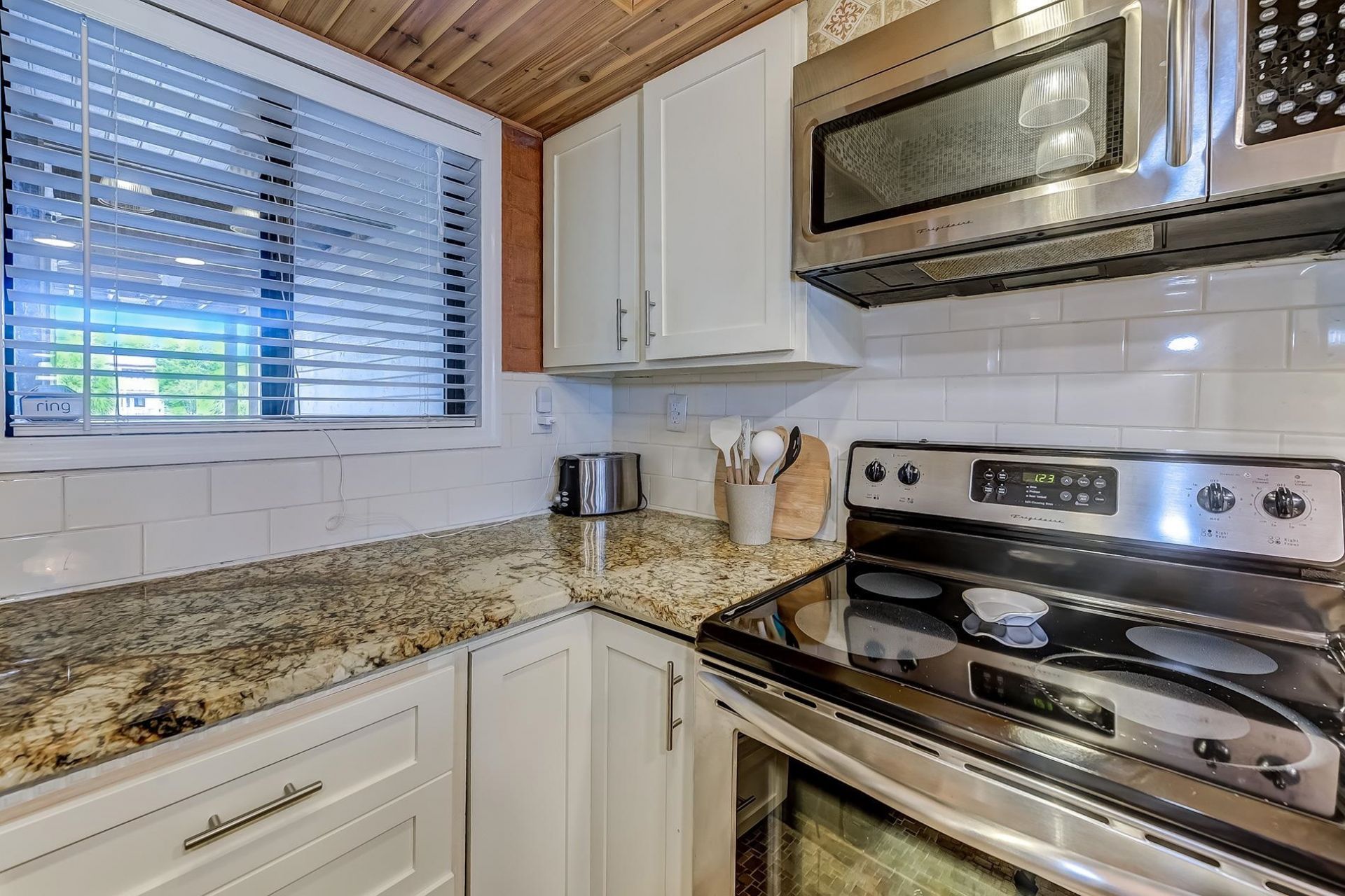 501 Maison Dr. Photo 4