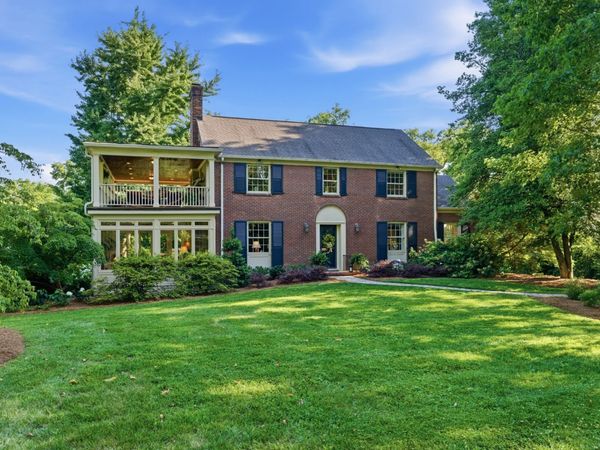 1419 Graybar Ln , Nashville, TN 37215