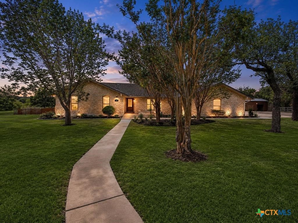 404 Skyline Road, Georgetown, TX 78628 Main Photo