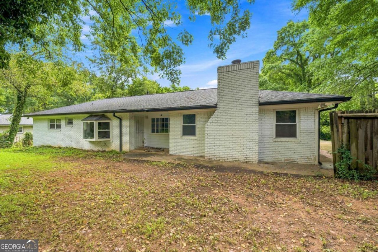 513 Hurt Road, Smyrna, GA 30082 Main Photo