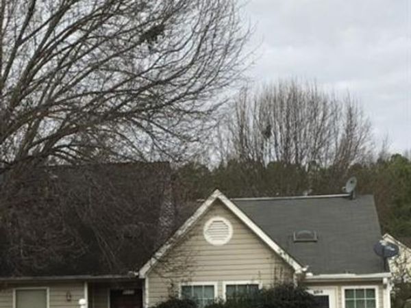 9028 Stoneleigh Trace, Douglasville, GA 30134