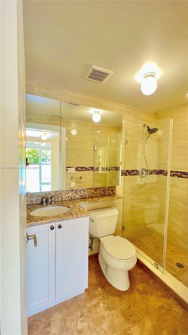 8227 Crespi Blvd , Unit 4, Miami Beach, FL 33141 Photo