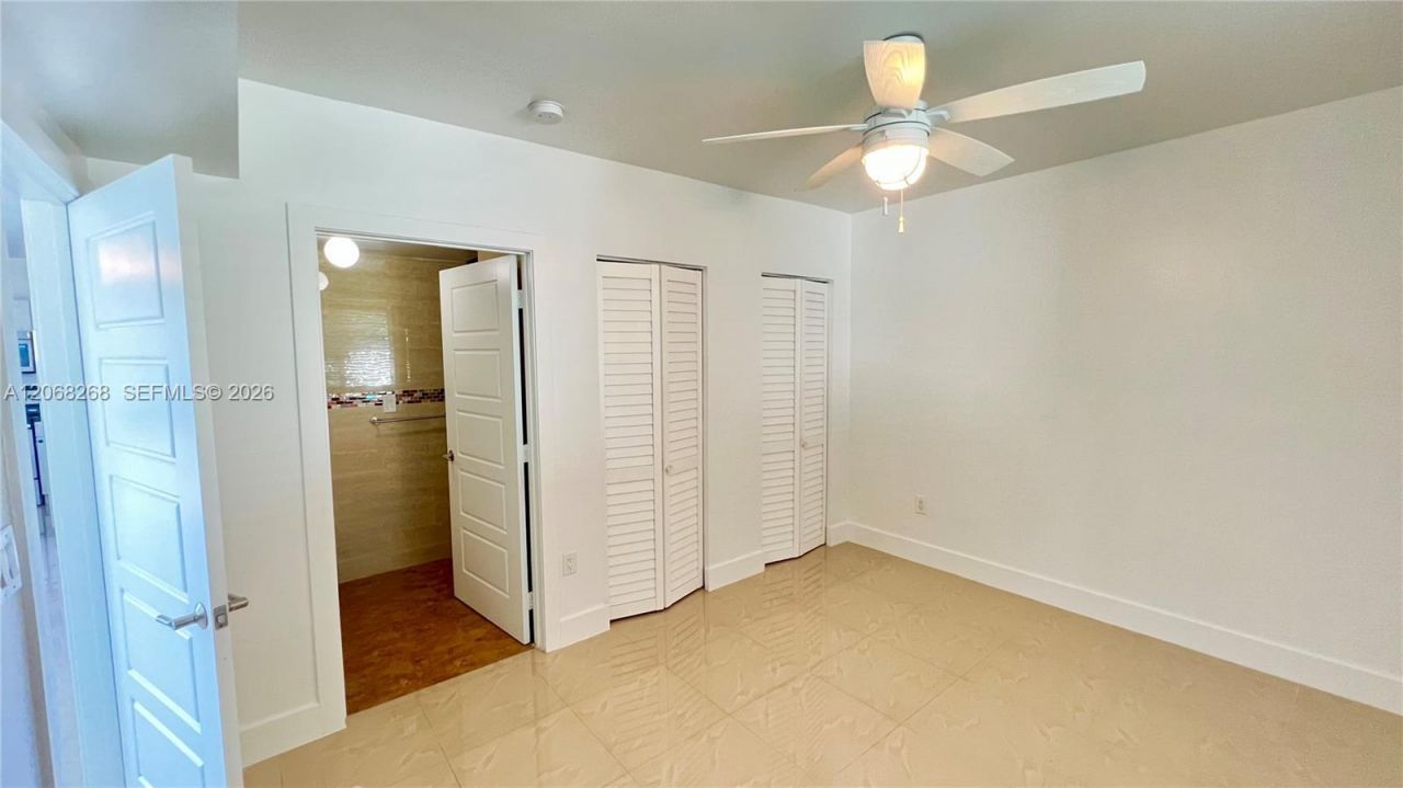 8227 Crespi Blvd , Unit 4, Miami Beach, FL 33141 Photo