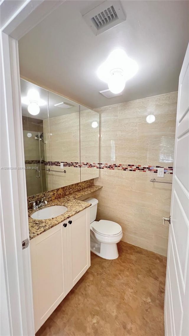 8227 Crespi Blvd , Unit 4, Miami Beach, FL 33141 Photo
