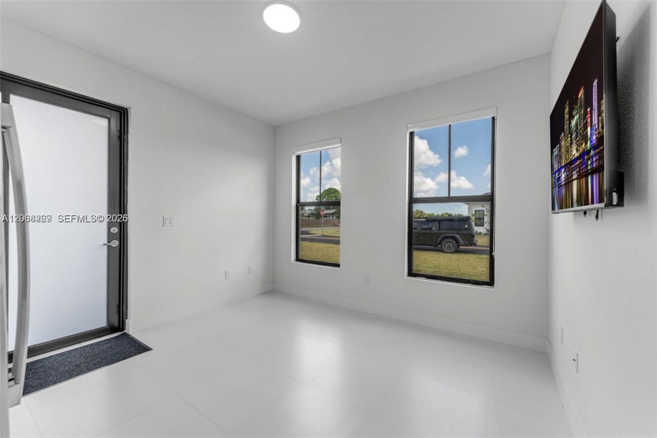 32206 SW 196th Ave, Unit 1, Homestead, FL 33030 Photo