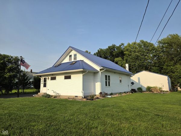 2960 S Miller Street, Shelbyville, IN 46176