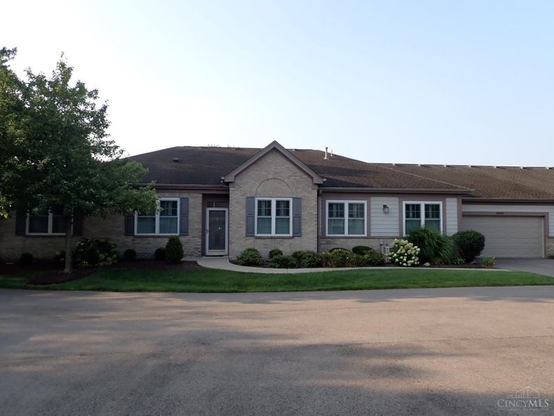 9009 Galewind, West Chester, OH 45069 Photo 2
