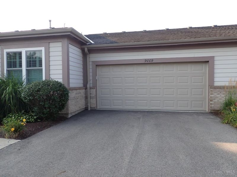 9009 Galewind, West Chester, OH 45069 Photo 5