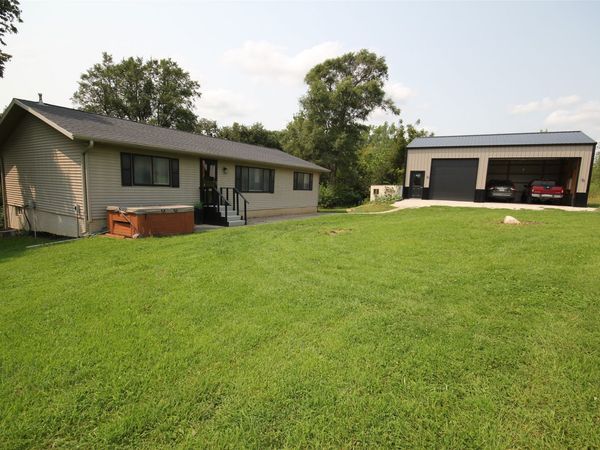 2293 Village Lane, St Charles, IA 50240