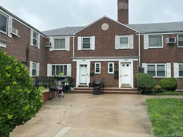 254-11 73rd Road , Unit B, Glen Oaks, NY 11004
