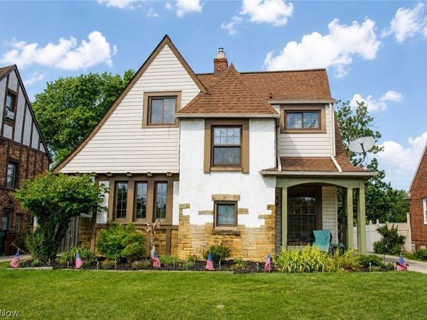 9014 Snow Road , Parma, OH 44130