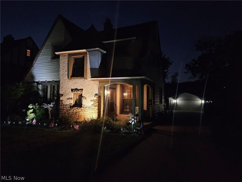 9014 Snow Road, Parma, OH 44130 Photo 2